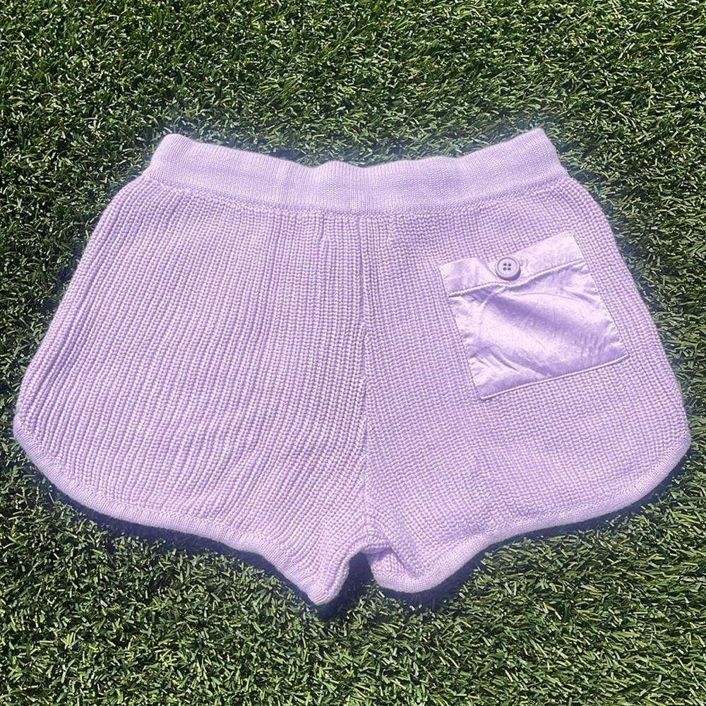 SER.O.YA Uma Shorts in Lavender XS - Picture 2 of 7